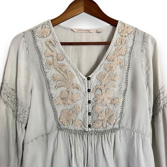 Soft Surroundings Sofia Embroidered Tunic Top Blouse Sz S Blue Flare 3/4 Sleeves - Picture 4 of 9
